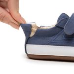 AE.DAG1-3562_-3-