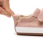 AE.DAG1-4524_-3-