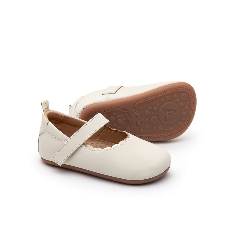 AE.RUY1-3837_-0-
