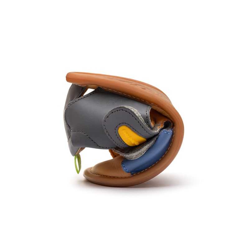 AE.BOO2-4557_-1-